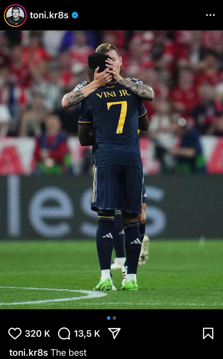 Le post de Toni Kroos pour Vinicius Junior :

« 𝗟𝗲 𝗺𝗲𝗶𝗹𝗹𝗲𝘂𝗿. »

#BallonDor 
📸 <a href="/Instagram/">Instagram</a>