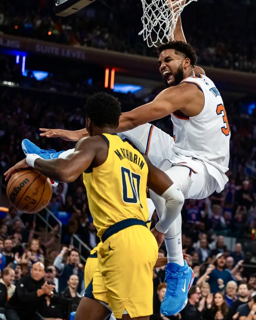 KarlTowns's tweet photo. 🟠🔵 https://t.co/24eDlaq4SY