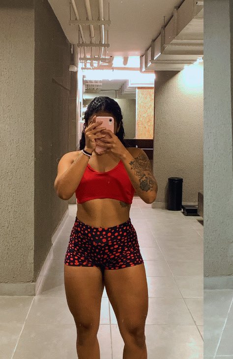 Lilicatamara's tweet photo. Treinin na smart hj🦵🏾❤️ https://t.co/OR8opfXPvW