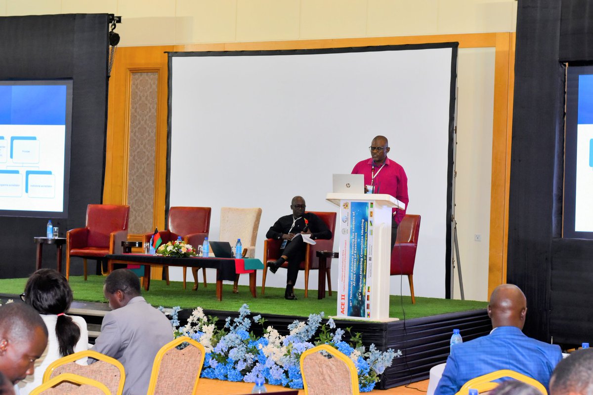 AquaFish_Luanar's tweet photo. In the afternoon session of TAM, the AquaFish Director Professor Daud Kassam shared valuable insights and experiences on achieving international accreditation. AquaFish was the first Center of Excellence under ACE II to attain this milestone. #ACEII #ModelOfExcellence #Malawi https://t.co/ylGX0Do1if