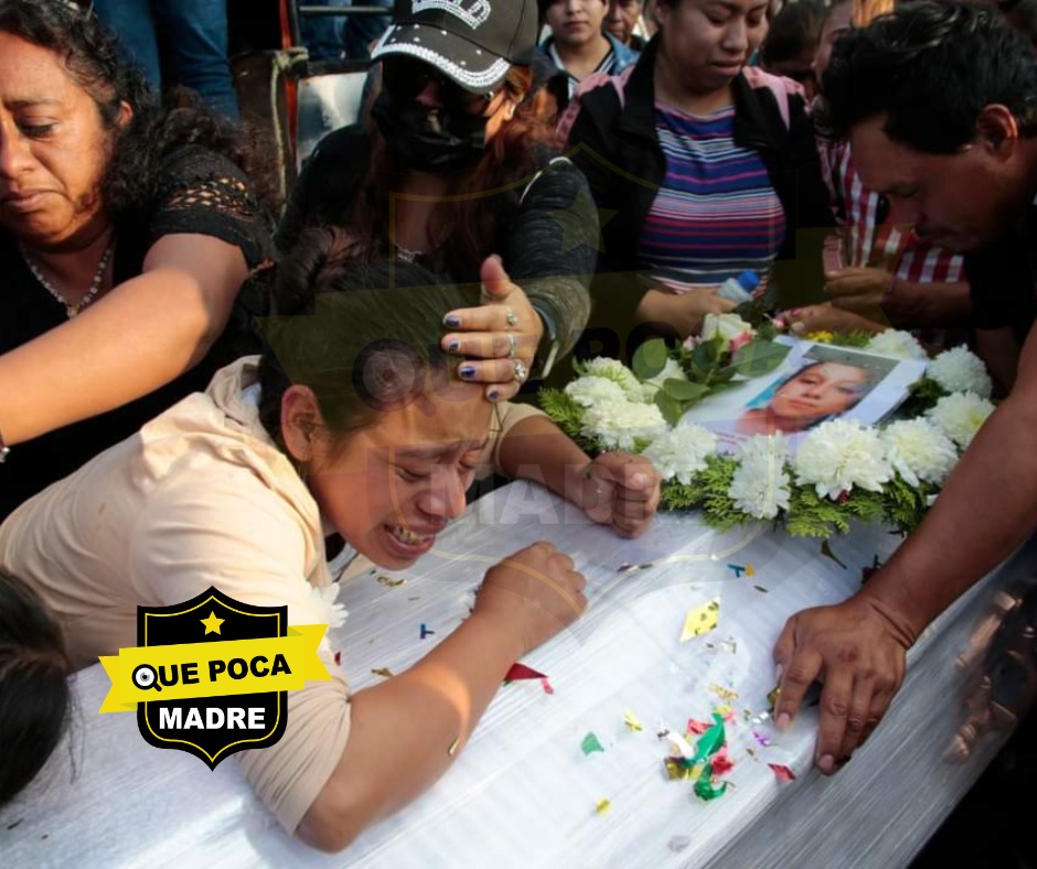 QuePocaMadre_Mx's tweet photo. #ExtraExtra‼🚨 APARECE DESVIVID0 PRESUNTO VI0LAD0R DE LILI 💀🚔

📍#Chiapas | Víctor José “N”, presunto vi*olador y fem*inicida de la pequeña #LilianaGuadalupe Marroquín, de 12 años, fue encontrado sin vida en la Colonia Ojo de Agua en #TuxtlaGutiérrez. 

La @FGR_Chis había emitido una ficha de búsqueda, en la que ofrecían medio millón de pesos por su localización, luego de que el cuerpo de la menor, quien vendía chicharrones en #Berriozabal, fuera hallado enterrado en el patio de una casa.

La comunidad y la familia de #Liliana, continuarán exigiendo #Justicia y esclarecimiento del caso, pese al deceso del presunto agresor.

@ssypcchiapas 
@ChiapasGobierno 
@RutilioEscandon