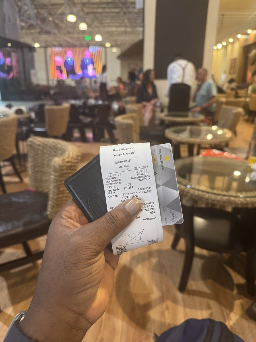 Fagalex_GDS's tweet photo. ✈️✈️✈️✈️

I think we should all agree that PROVIDUS Platinum Mastercard is the best Nigeria debit card 

Never disappoint me, over 3000$ limit monthly 

Nice one ☝️ @ProvidusBank https://t.co/GBrWPVKwEw