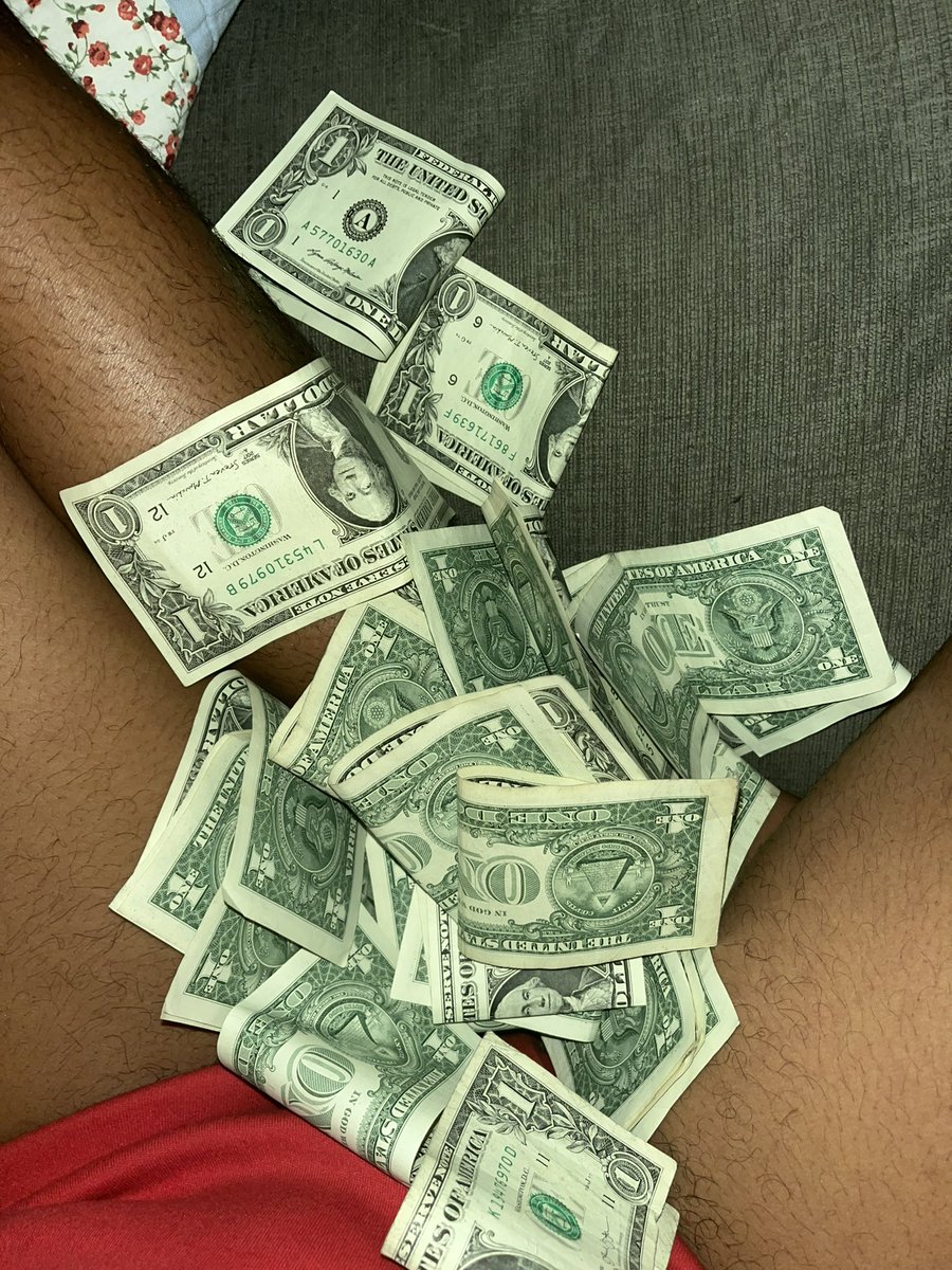 nyveda's tweet photo. MORE MONEY MORE POWER MORE BITCHES https://t.co/FlOG3qfm5X