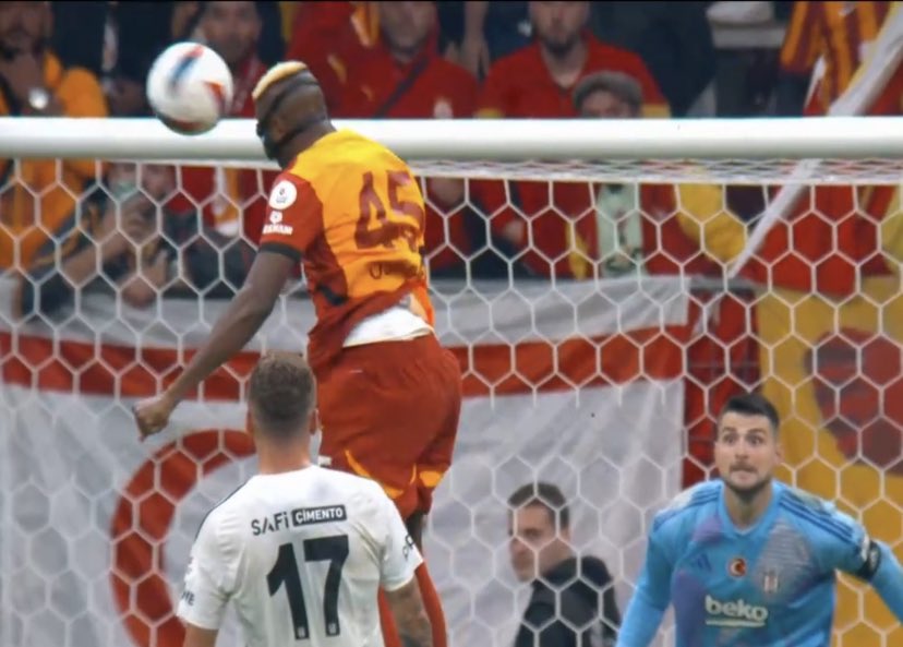 #Oshimen göğe yükseldi