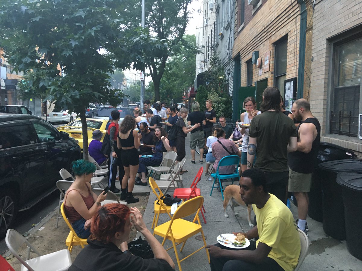 Woodbine tweet media