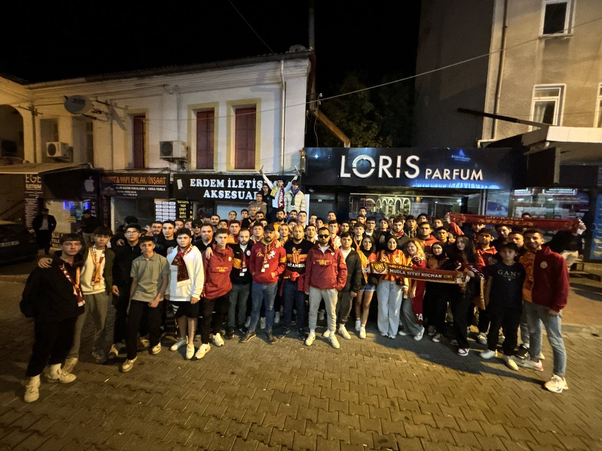 İNLEYEN NAĞMELER RUHUMU SARDI!

GALATASARAY’ımızın jk maçını Yurtiçi ve Lise temsilcilerimizle hep birlikte omuz omuza izledik.

#ultrAslanUNI
#uAUNIMuğla