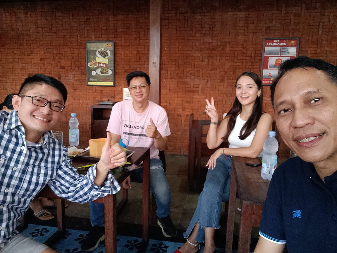 Smart_X_World's tweet photo. 🥰Following the event in Bali, private negotiations are taking place with key leaders focused on long-term collaboration and the creation of a financially sustainable future. https://t.co/na9YEntz23