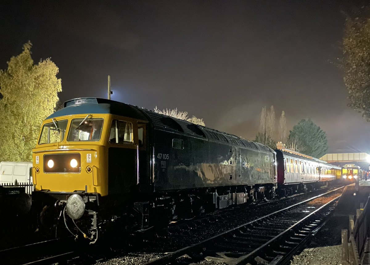 Davidal20103984's tweet image. Diesels on show at @GWSR this weekend
#class03 #class20 #class47