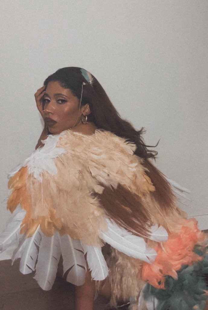 _MAYA_A_'s tweet photo. “Anything that is different you try to change, you try to tear it down…
If I don’t burn, I will turn to stone.”
#halloween2024 🐦‍🔥✨ https://t.co/S6QIPG9rUp