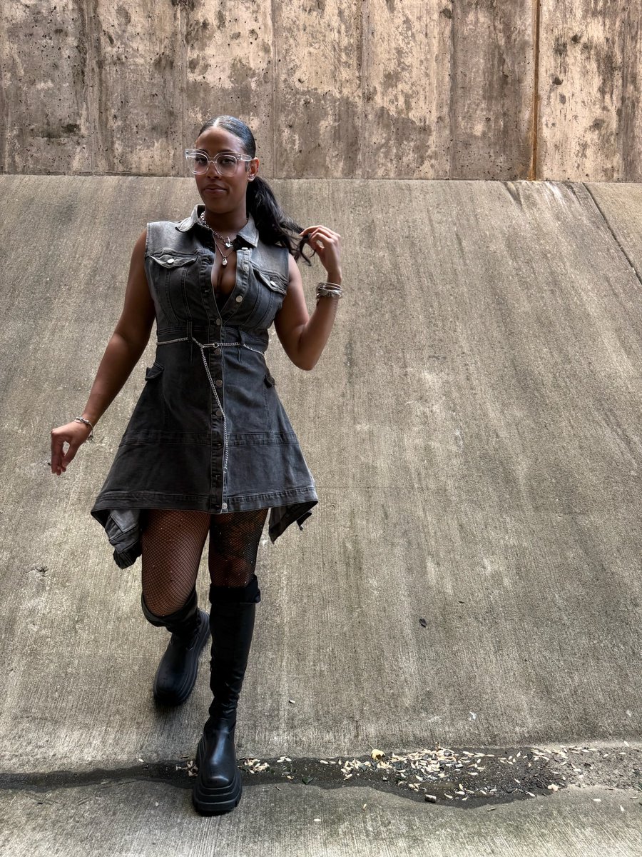 ItsNyaaaa's tweet image. And that’s on 1910.