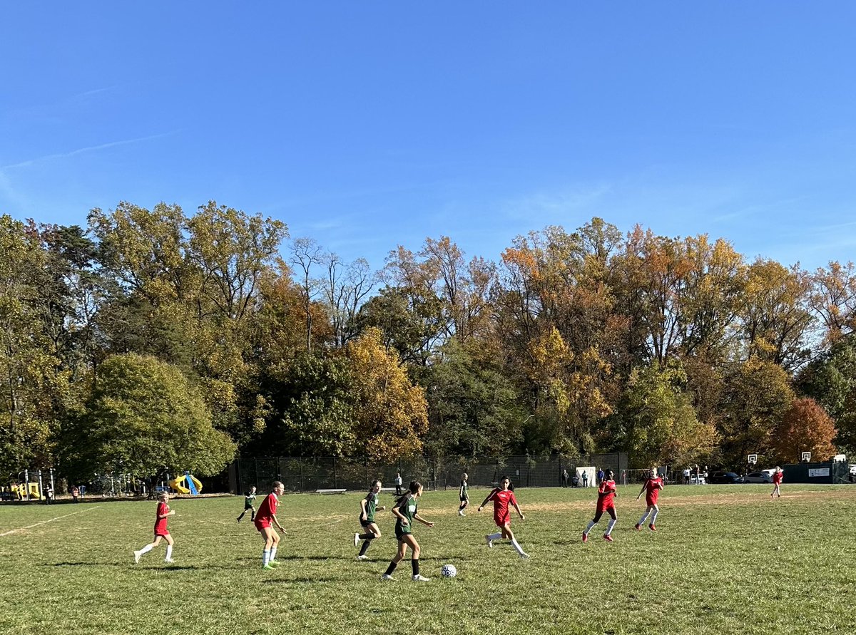 woods_athletics's tweet photo. Girls Soccer ⚽️ played as a team in their 4-1 win over CES! McCanna with 2 goals, Maeve and Nicolette with 1 each &amp; Ella was great in goal! #GoMightyOwls https://t.co/TEXeuMlH6F
