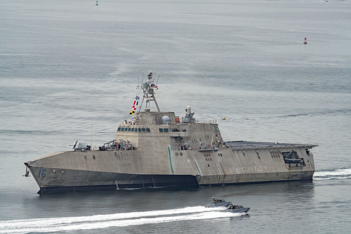 WarshipCam's tweet photo. USS Tulsa (LCS 16) Independence-variant littoral combat ship coming into San Diego - October 28, 2024 #usstulsa #lcs16ย
SRC: TW-@cjr1321 https://t.co/HZnQPW9ph9