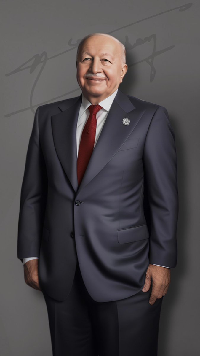 Dünyaya bakış açımızı değiştiren en özel insanların başında geliyorsunuz. 
Size ne kadar teşekkür etsek azdır.

İyi Ki Siz Doğduğunuz 

Muhterem Hocam ♥️

29 Ekim 1926