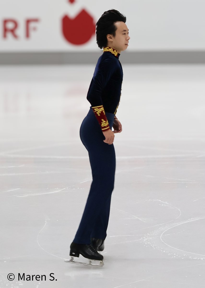 PoetaTruther's tweet photo. Nebelhorn Trophy 2024 - SP Men - warm-up group 3 #FigureSkating #NebelhornTrophy #JariKessler #RomanSadovsky #WesleyChiu https://t.co/CVrMBz1AI4