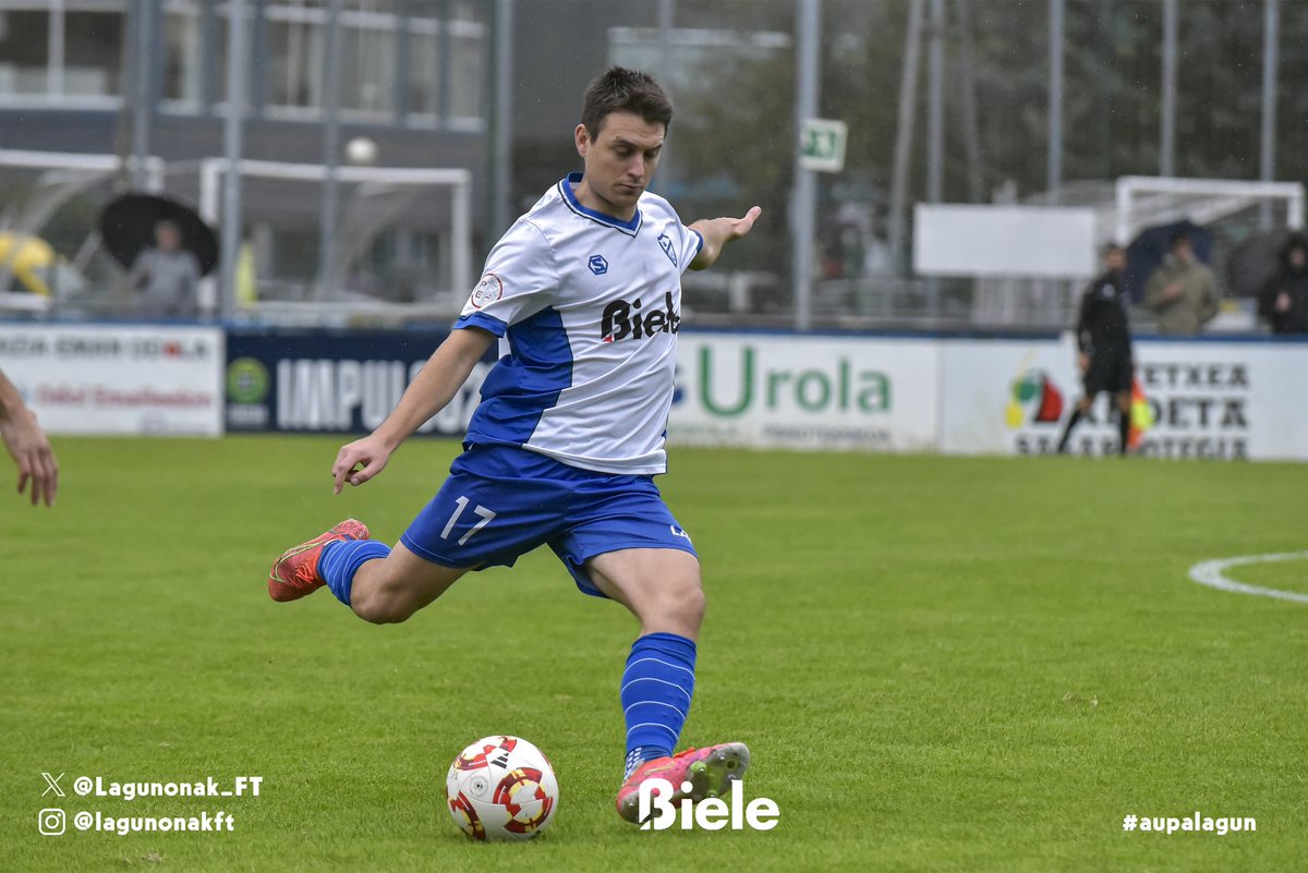 lagunonak_FT's tweet image. 📸⚽ Hemen duzue larunbatean Hirugarren Mailako mutilek jokatu zuten partida iruditan.

#laguneibar #lagunonak #aupalagun #azpeitia #terceraref #terceradivisión