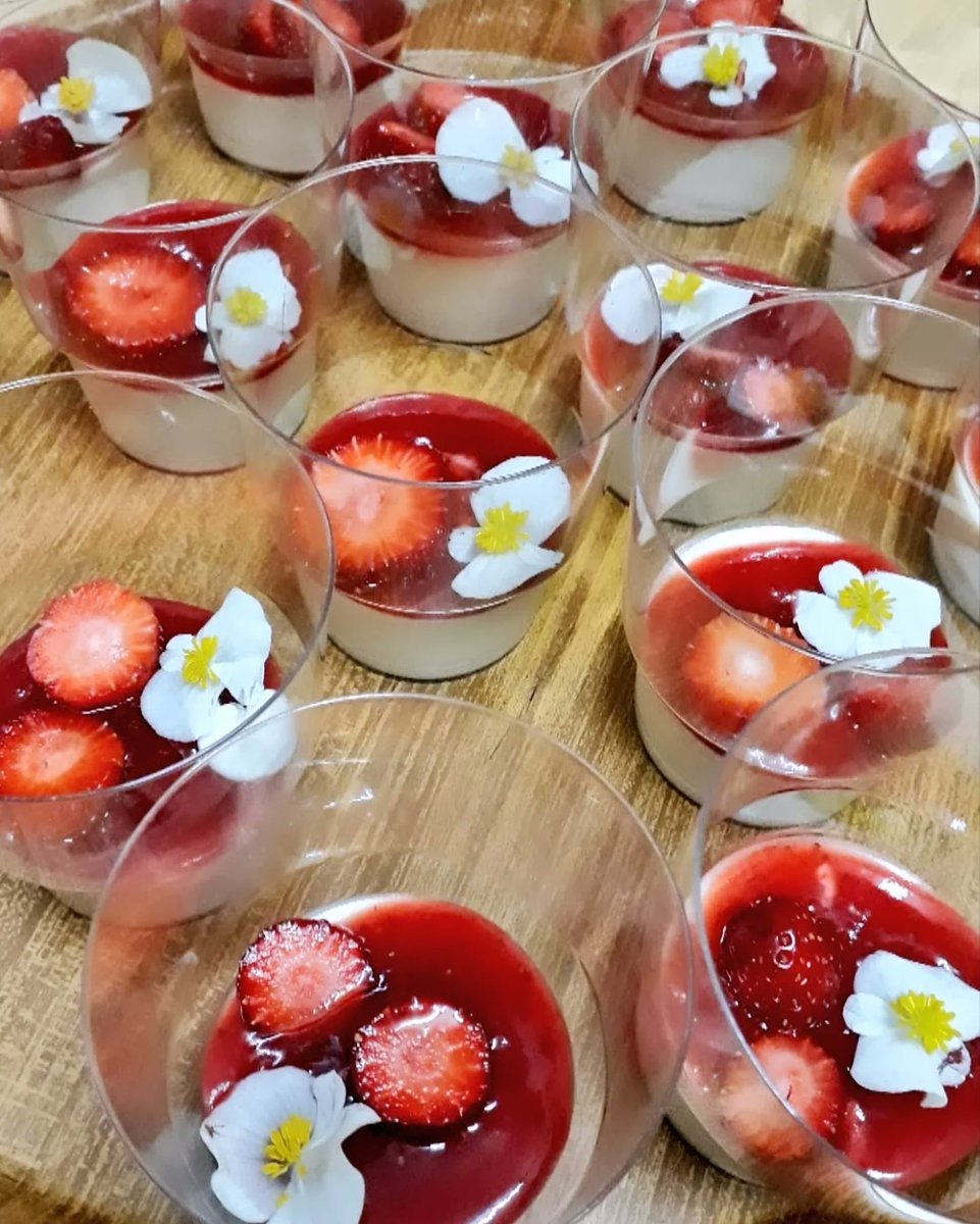 The_FoodLibrary's tweet image. There is always room for dessert. 
#privatedining 👩🏾‍🍳