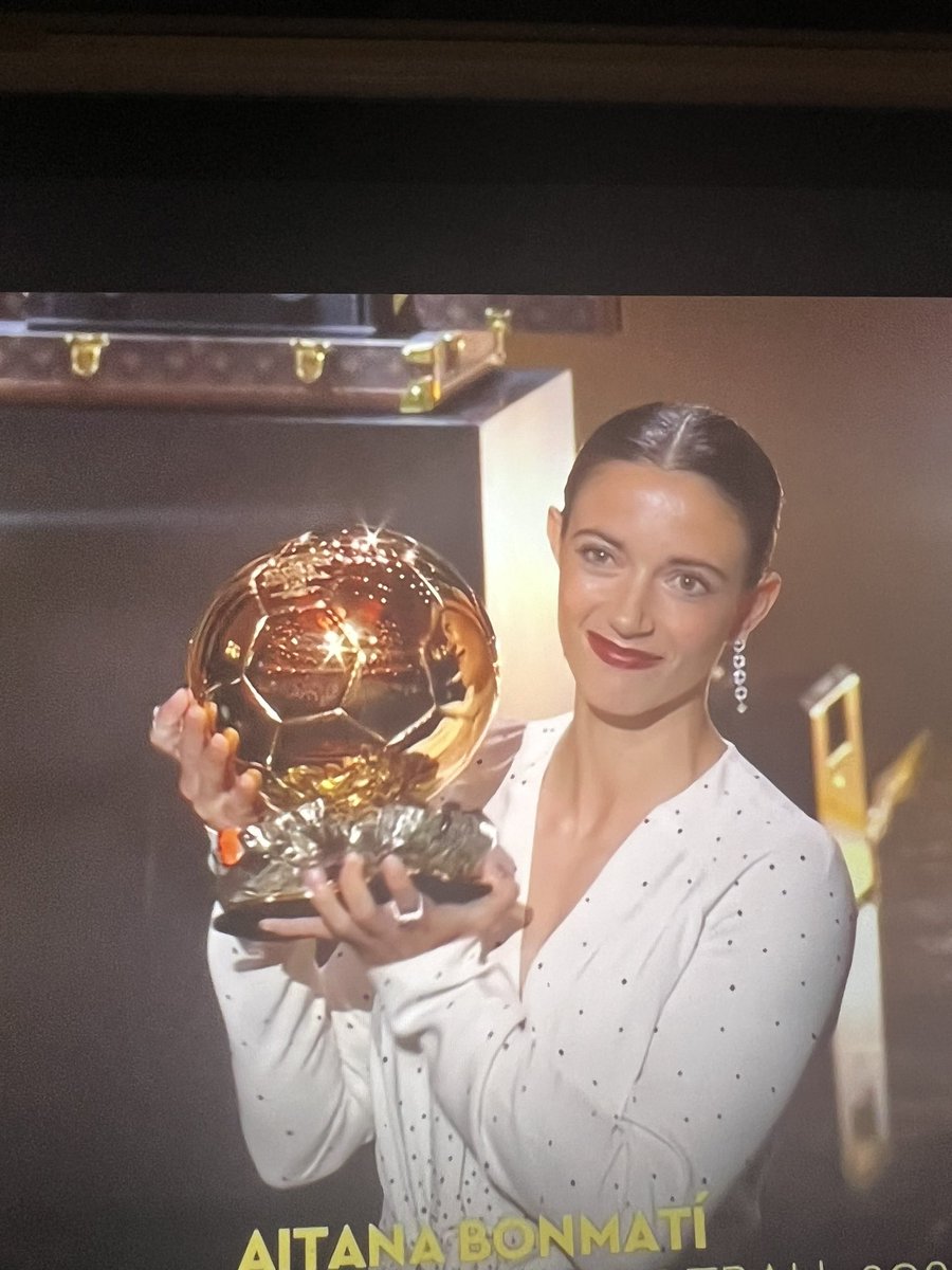 karsonl0l's tweet photo. 2 in a row😎😎

#aitanabonmatí 
#BallonDor https://t.co/v1FaCHPxXy
