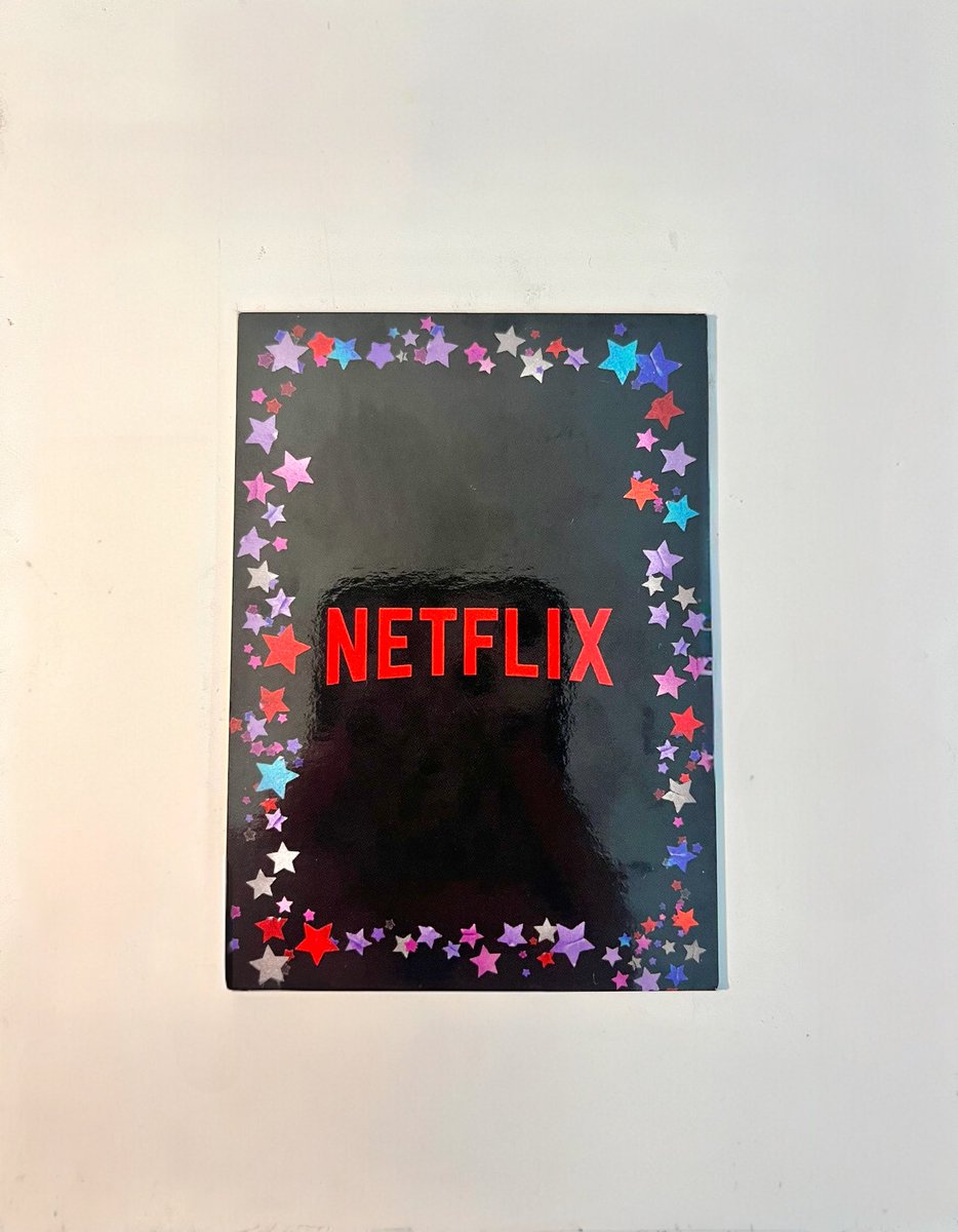 olivia rodrigo exclusive card giveaway!

US ONLY!

to enter:
-follow
-like and retweet 
-tag a friend and comment your favorite encore shirt!! 

ends 11/28 

good luck!!! 💜🎬