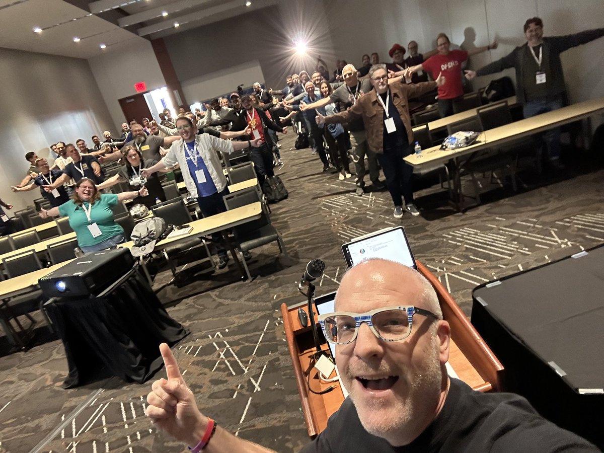 Jim Bennett tweet media