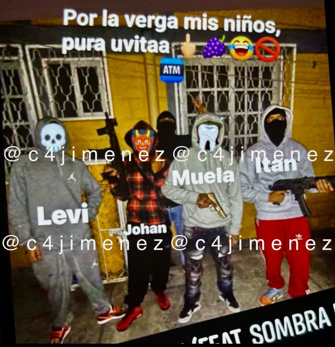 c4jimenez's tweet photo. CAE SICARIO de LA UNIÓN; DICE q TIENE 17 AÑOS
Johan Gael Glz
Vive en La Morelos
Anda con el grupo de matones q opera para El Irving.
Así se lucen armados! 
Ha estado en los últimos crímenes de La Morelos.
Agentes de @SSC_CDMX Sector Consulado lo detuvieron esta mañana con otros 3 https://t.co/XQpped3UNJ