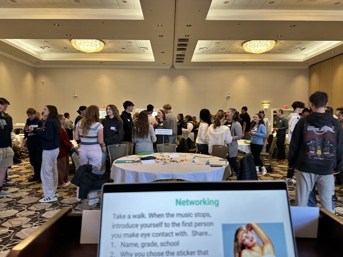 MrsBoisvert's tweet photo. Inspiring day today empowering students to make changes in their schools. Students throughout the state spent the day in Concord working on a plan as the first cohort with NHLI’s  student  agency project funded through a grant from the New Hampshire Charitable Foundation. https://t.co/yTbdRe2LFN