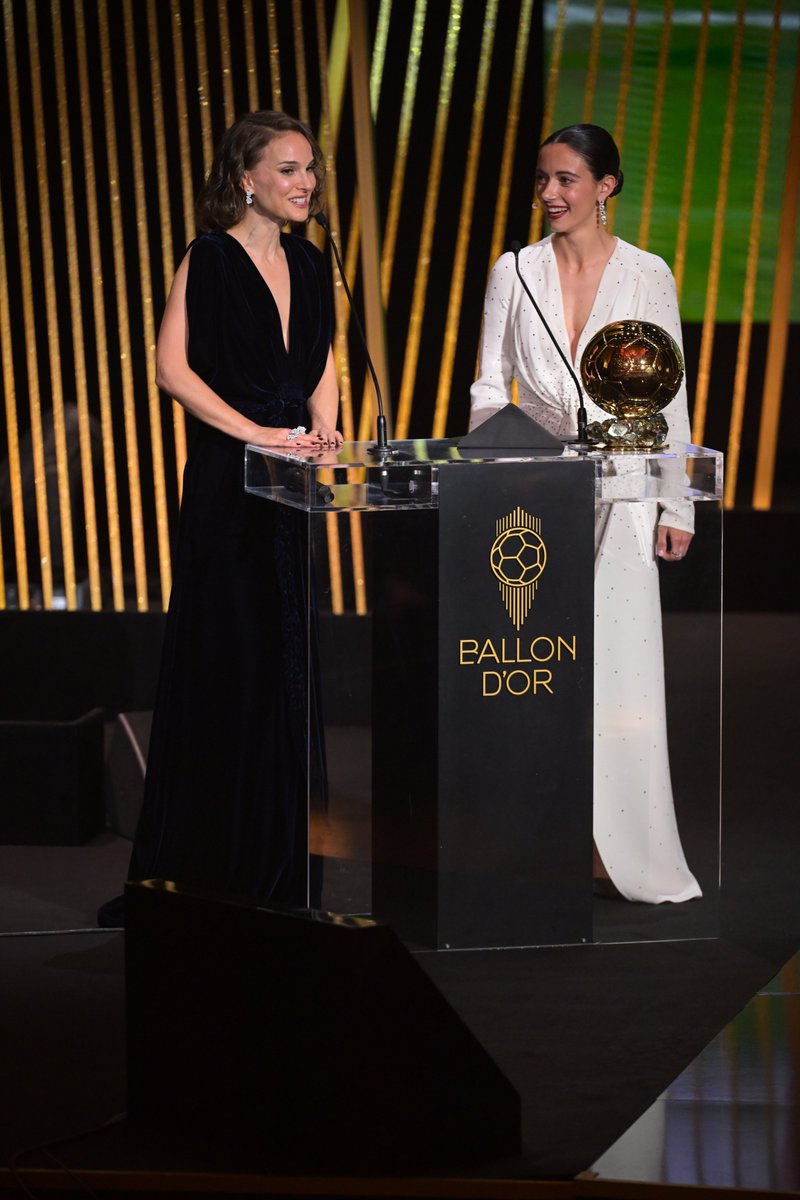 Natalie Portman 🤝 Aitana Bonmatí

#ballondor