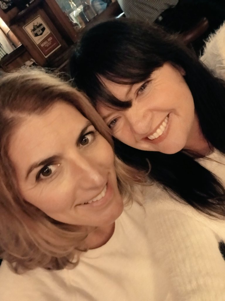 Monday vibes at The Nook...
 😍
#youghal