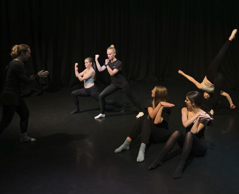 Mel Simpson Dance 💃 tweet media