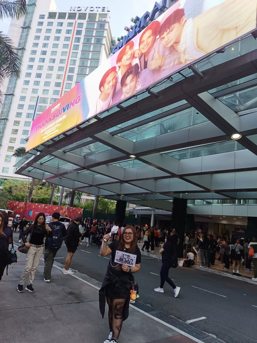 yeth_1996's tweet photo. Congratulations, MAHALIMA! 🩷 #SB19DunkinPHThanksgiving #SB196THANNIVERSARY 🫶 https://t.co/AX6M41iVHf