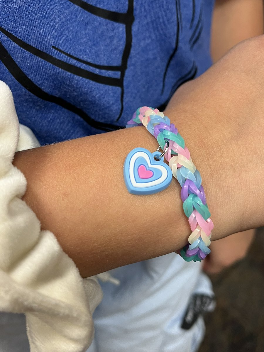 Thank you, Granby PTA, for sponsoring our Creative Fridays! Lots of new choices for gators! <a href="/GranbyGators/">Granby Gators</a> 
<a href="/Granby_PTA/">Granby PTA</a>