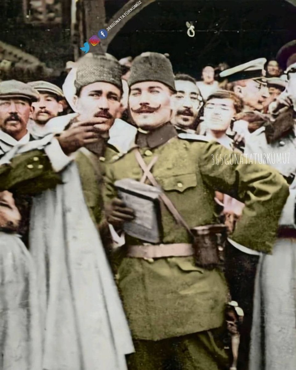 Pinterest’in en sevdiğim yanı, Atamın pek sık rastlamadığım fotoğraflarını önüme çıkarması