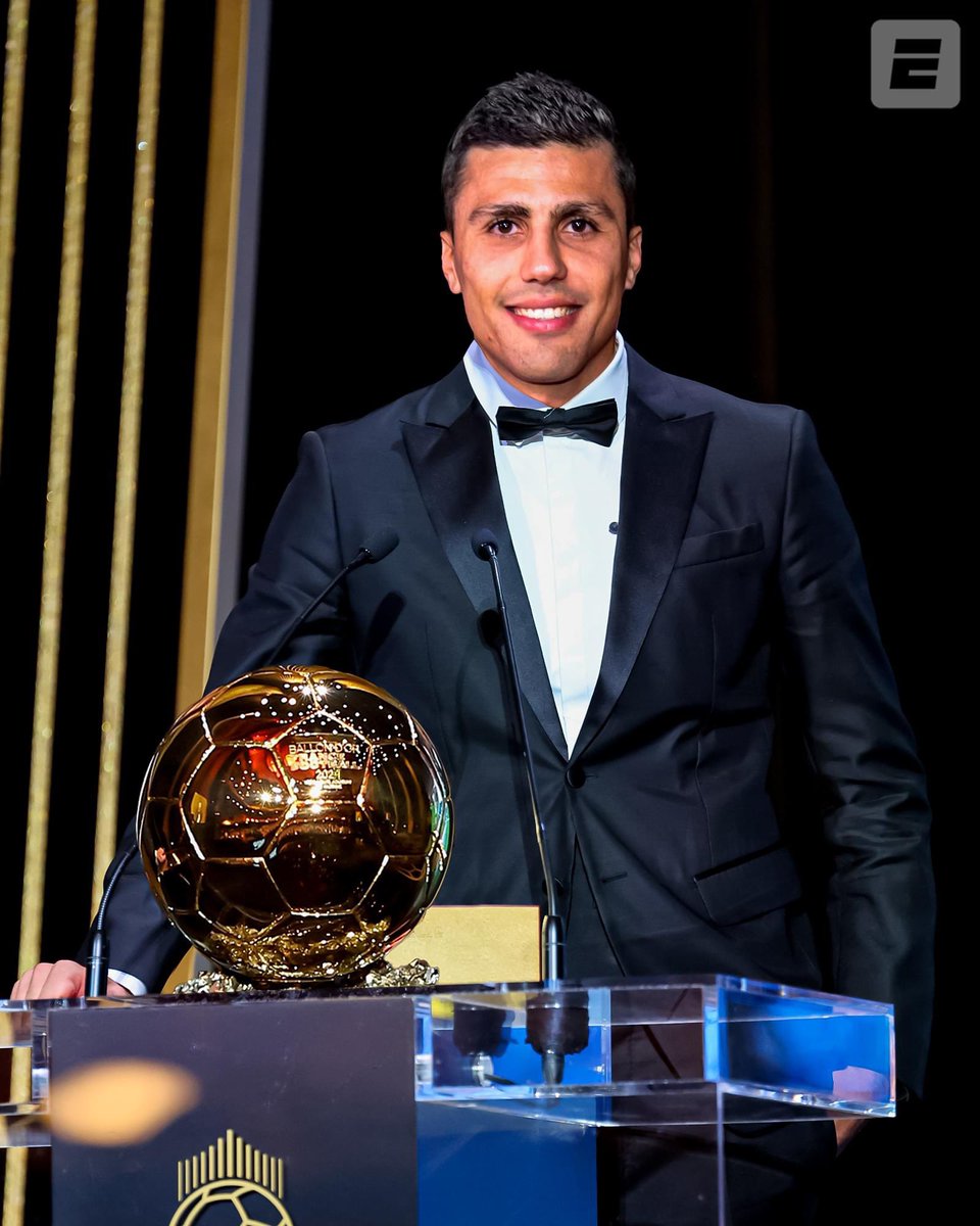 🔴Manchester City and Spain Midfielder 𝐑𝐎𝐃𝐑𝐈 is the Winner of the 2024 Ballon d’Or Award 🥇
