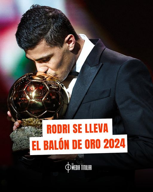 Lamediatitular's tweet photo. ¡RODRI DE ORO!

Rodri es el ganador del Balón de Oro 2024 tras su temporada con el Manchester City y la Selección de España.

👉 Premier League, UEFA EURO, Mundial de Clubes y Supercopa de Europa.

#BallonDor https://t.co/t62zcP66kt