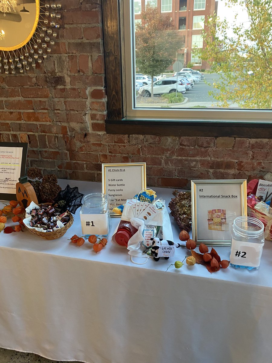 WACReading's tweet image. A massive thank you to everyone who joined us for our annual Global Pub Trivia Challenge! 🧠🍻 Special appreciation to the wonderful staff at Sly Fox Wyomissing for making it all possible, as well as Jo Painter. 🙌👏 Can't wait to see you all next year for more fun and facts!