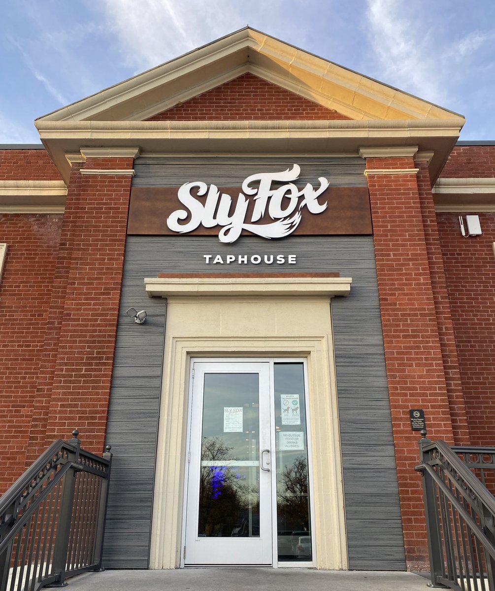 WACReading's tweet image. A massive thank you to everyone who joined us for our annual Global Pub Trivia Challenge! 🧠🍻 Special appreciation to the wonderful staff at Sly Fox Wyomissing for making it all possible, as well as Jo Painter. 🙌👏 Can't wait to see you all next year for more fun and facts!