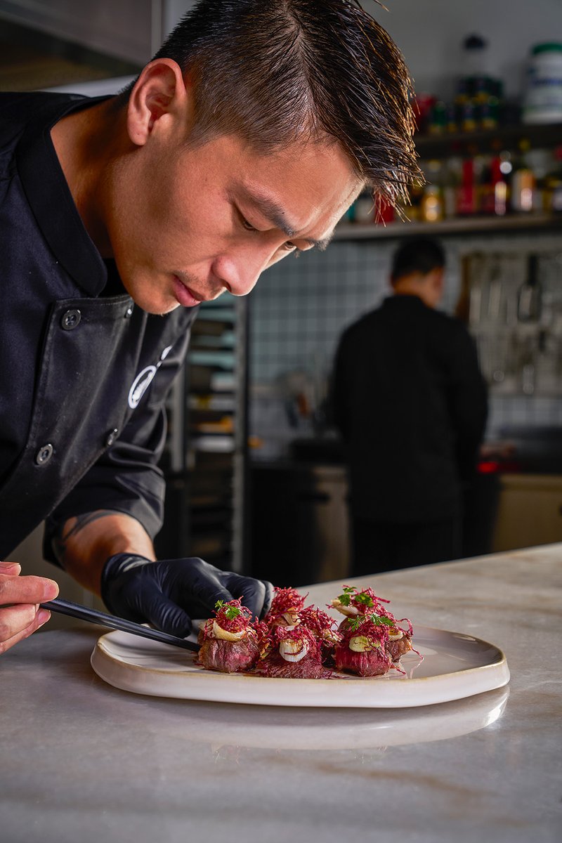 Kore_Studios's tweet photo. In love with this shooting we did with @silverfernfarms in Shanghai for their special Reserve collection. 

#foodphotography #lifestylephotography #chef https://t.co/zG9cynoIAR