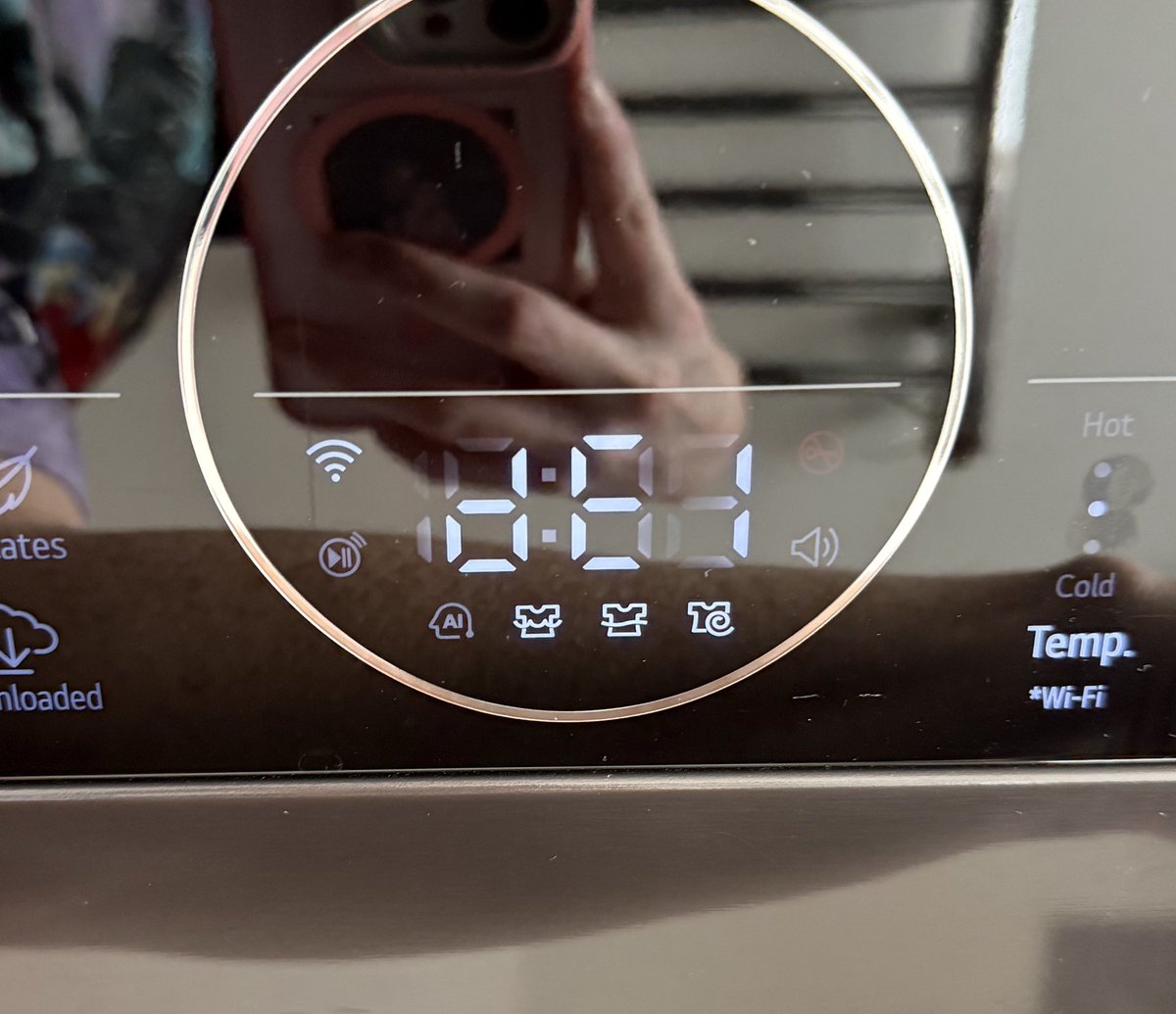poe_collector's tweet photo. wow they have DEI washer & dryers now 🙄🙄 #sweetbabyevil #nogamenopain #incelpride #maidenless https://t.co/qdSX64LdwK