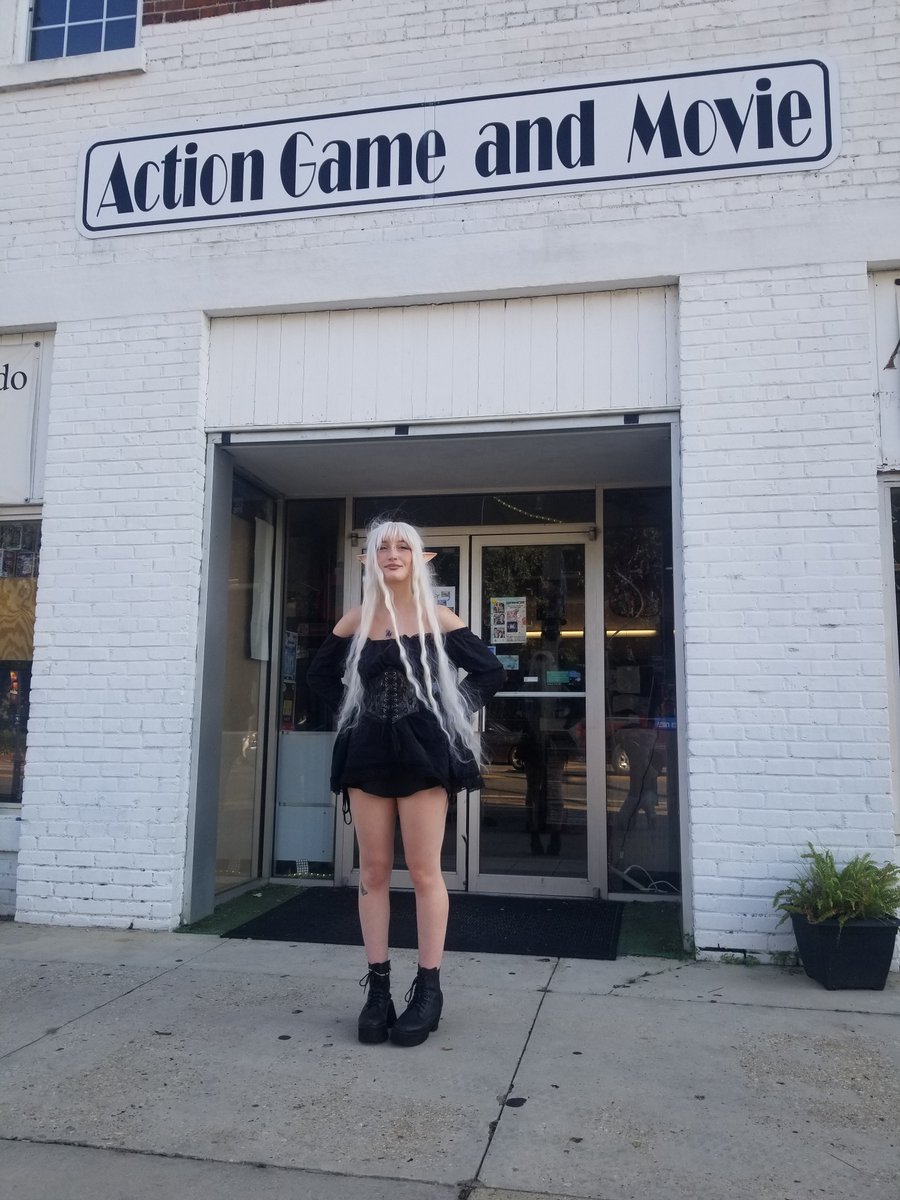 Actiongame7's tweet photo. An elf helped stock the games today! 🧝Always great to have Elven help and representation. https://t.co/QNdKr40Nyq