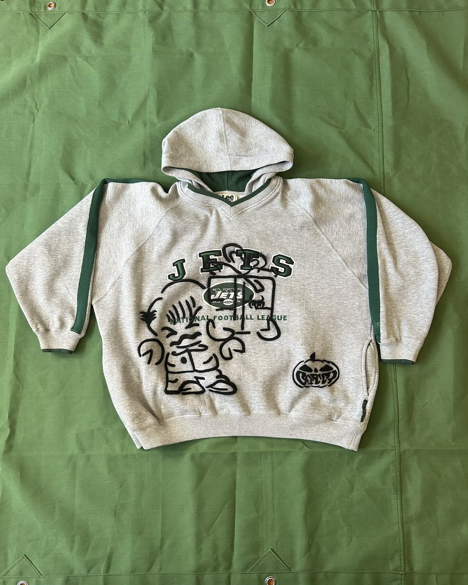 bbyfossil tweet media