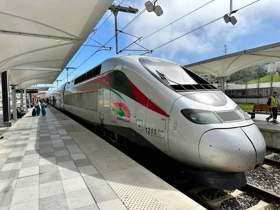MounaNaceri's tweet photo. #Official: Alstom and Egis will provide the extention of the Kenitra-Marrakech high-speed rail line.🇲🇦🇫🇷
#Morocco #Boraq #Train #Comfort #Infrastructure https://t.co/R3RUgIaXYK