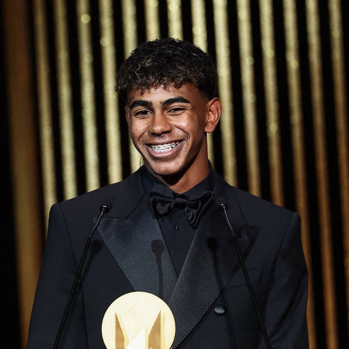 EspanaXtra's tweet photo. Balón de oro masculino: Rodri 🇪🇸
Balón de oro femenino: Aitana Bonmatí 🇪🇸
Trofeo Kopa: Lamine Yamal 🇪🇸
Mejor club masculino: Real Madrid 🇪🇸
Mejor club femenino: Barcelona 🇪🇸
Premio Sócrates: Jennifer Hermoso 🇪🇸

ESPAÑA. 😴 #BallonDor https://t.co/7Og5IlU0tA