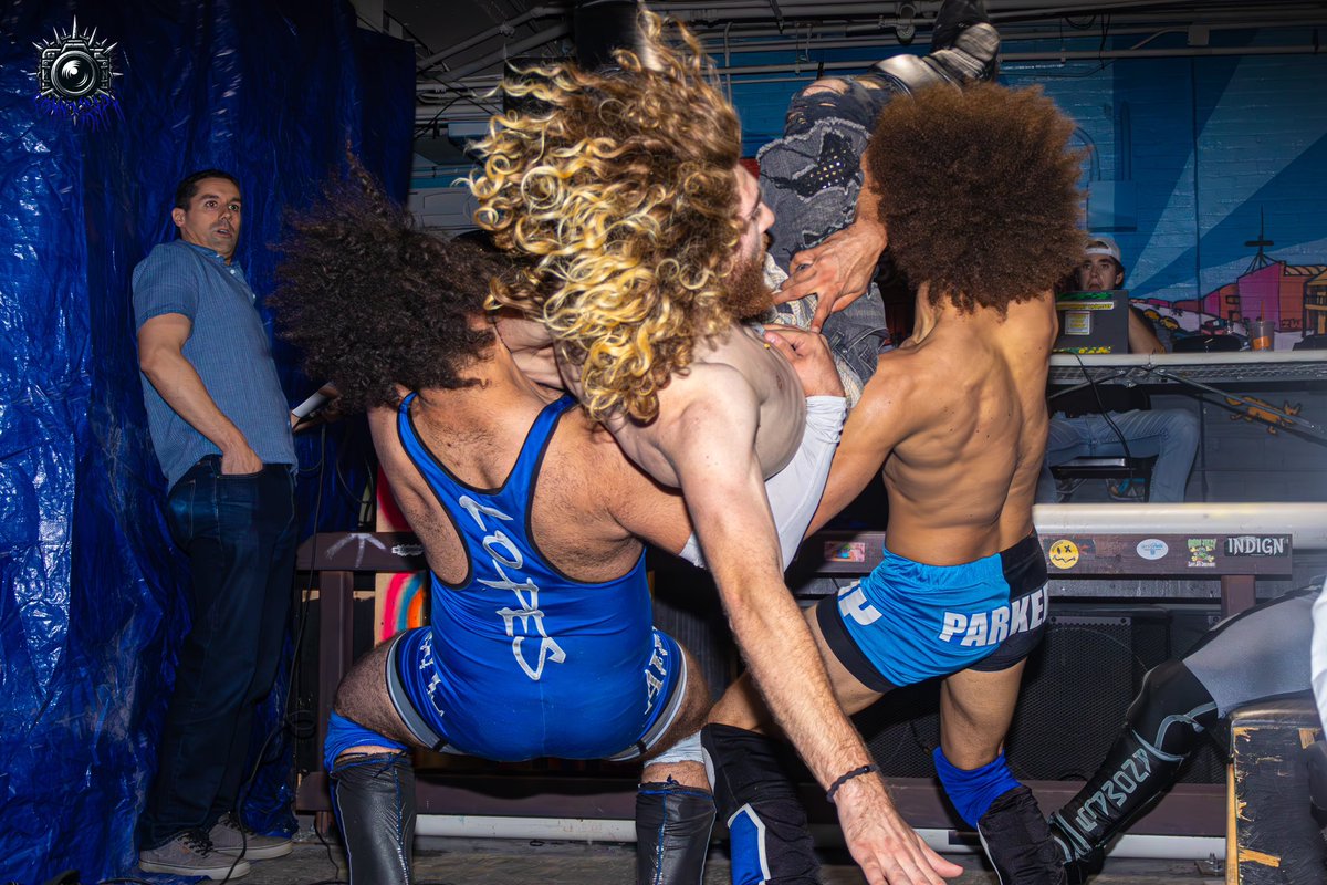 Chi-Town debut 😎 
@ultimatecombatgauntlet 

📸 ig: @somnograph

#wrestling #wwe #stl #chicago #tnawrestling #aew #allelitewrestling #skit #comdey #rockstar #travel #midwest