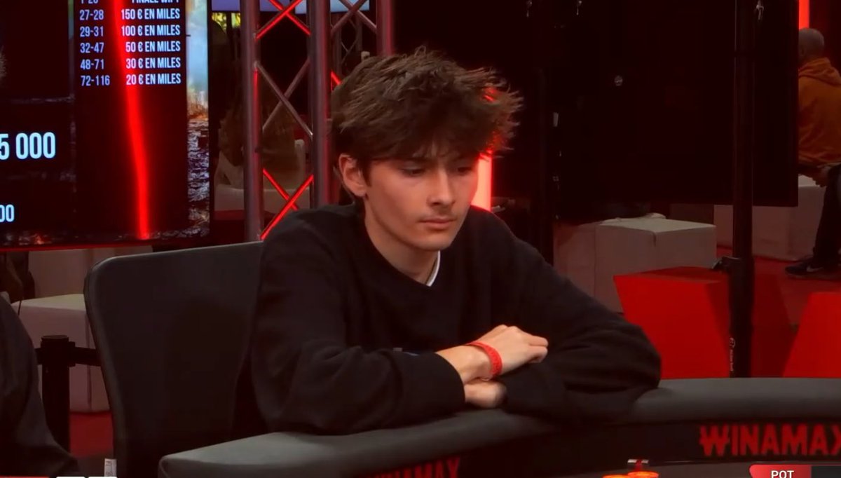 Orpheei_'s tweet photo. WIPT LILLE table TV (28/10) https://t.co/Sg3YVh406L