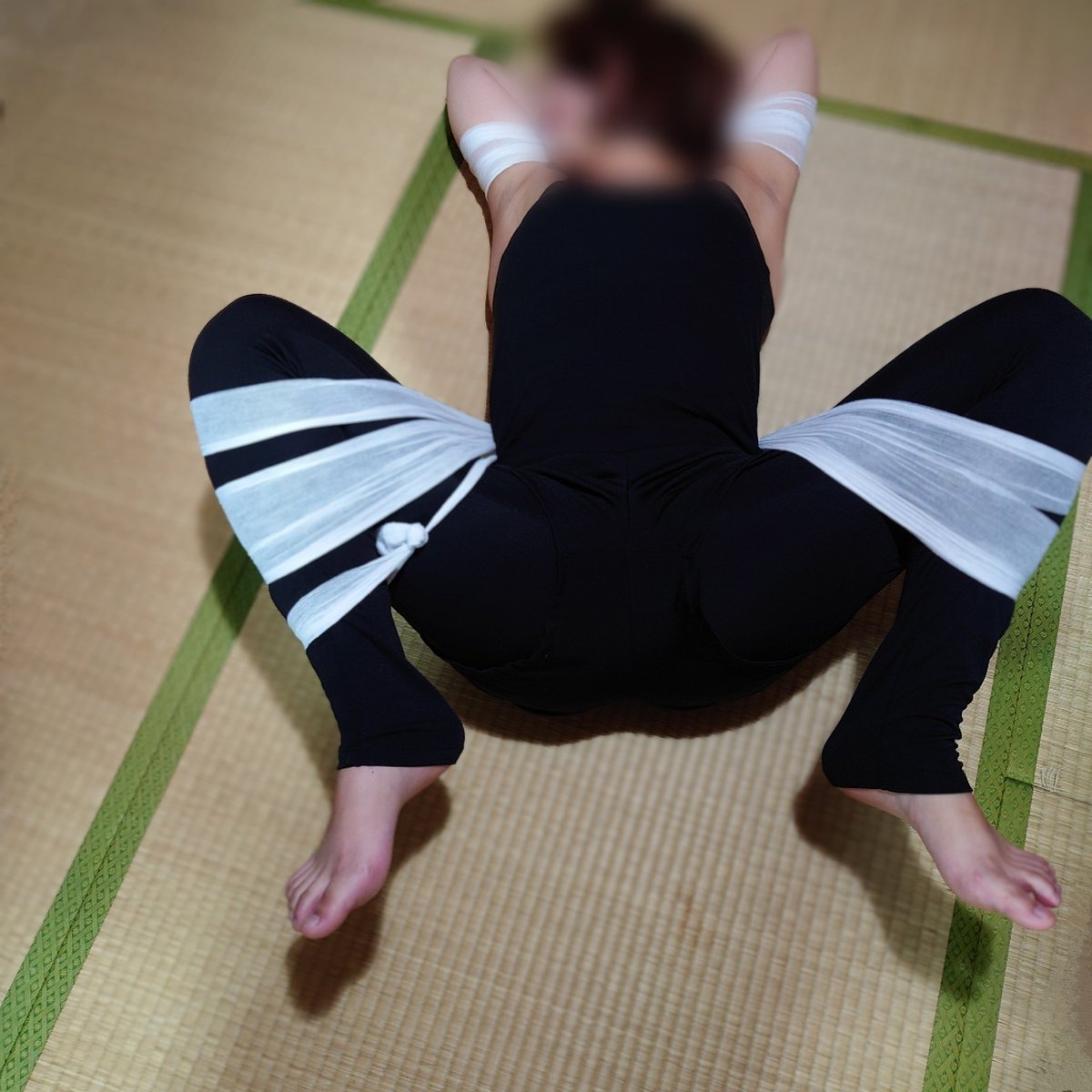 yuubakumin's tweet photo. 第2回おなほなわ
有意義な会にできました
難しい縄はやっておりません
またそれぞれの参加者に合わせた講習をしています
次回開催予定は
11月23日(土)20時から

#緊縛 #縄 #縛り 
#kinbaku #rope #nawa #shibari #bondage https://t.co/t1kqfqRS6b