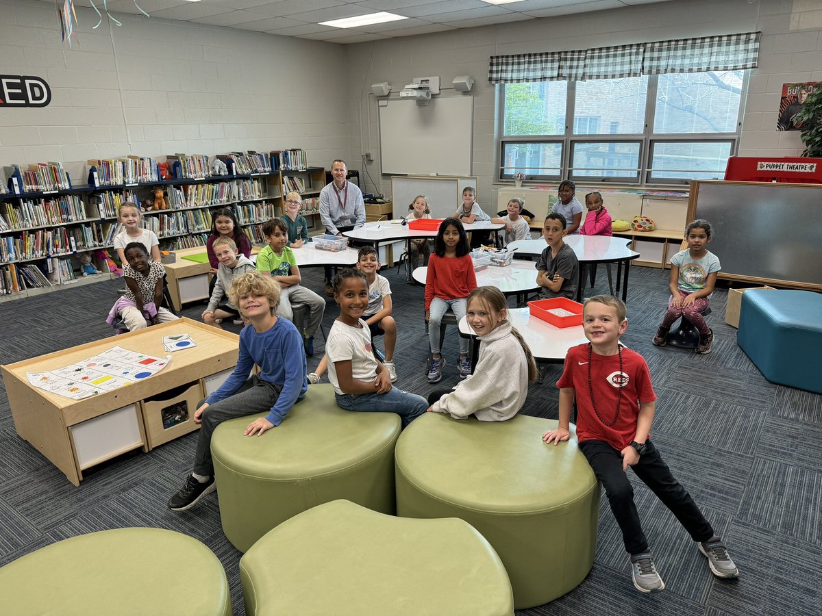 Todd Hartman (@toddhartman10) on Twitter photo These Cubs had amazing ideas for
our cafeteria <a href="/Creeksidetweet/">Creekside ECS</a> at our Principal’s Council meeting!!! Love hearing their student voices! #TeamCreekside #WEareLakota These Cubs had amazing ideas for
our cafeteria <a href="/Creeksidetweet/">Creekside ECS</a> at our Principal’s Council meeting!!! Love hearing their student voices! #TeamCreekside #WEareLakota