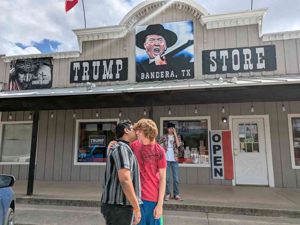 AverageJoeSSBM's tweet photo. I live in Bandera Texas. We have a Trump store. Google "Trump store Bandera" #notmypresident #freakyy https://t.co/agc2U8fDP1