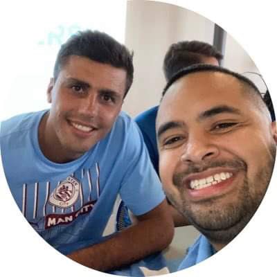 FplMexican's tweet photo. With the #BallonDor winner back in 2022!!! https://t.co/UQs5lu184B