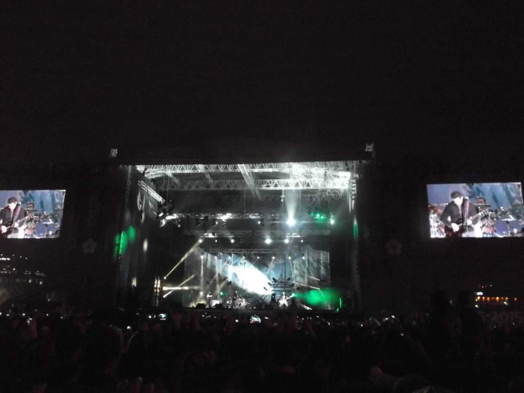 travelstustring's tweet photo. Get your groove on with this week's #Top4Theme #Top4Music 🎶
🇸🇿 Swazi cultural dancers
🇦🇲 @systemofadown at Yerevan Square
🇸🇰 @dvntownsend in Bratislava
🇼🇸 Sunday morning hymns in Savai'i
Share yours and tag hosts @intheolivegrov1 @obligatraveler @OdetteDunn @pipeaway_travel https://t.co/2HPfoJeY8L