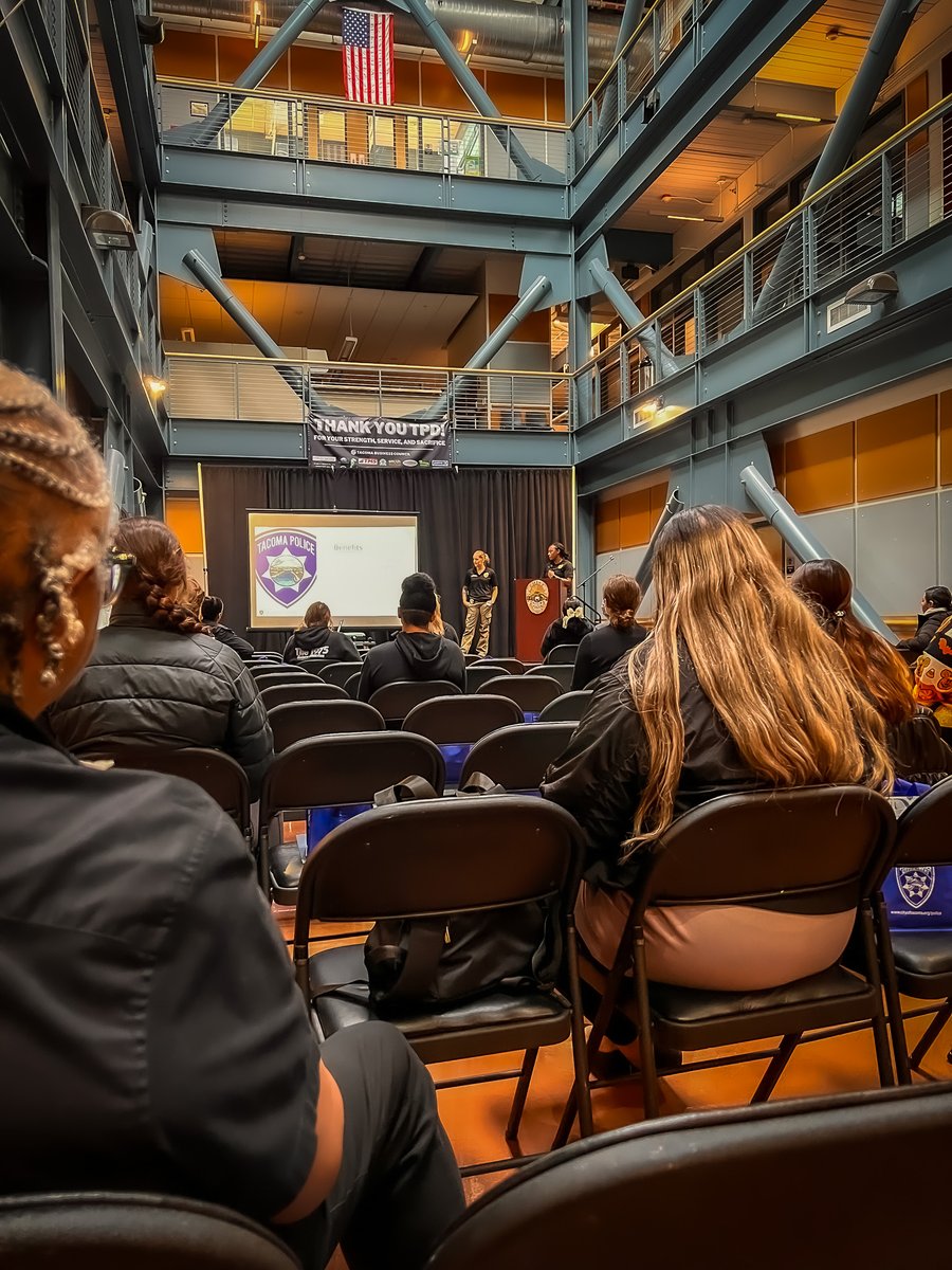 TacomaPD's tweet photo. Saturday, we hosted a Women in Policing event! Thank you to Starbucks for keeping everyone caffeinated. A special shoutout to retired TPD Detective &amp; author Lindsey Wade for her inspiring presentation on her career journey and accomplishments. #tacomapd  #gritcitycops #inmydna https://t.co/g84V2sqKla