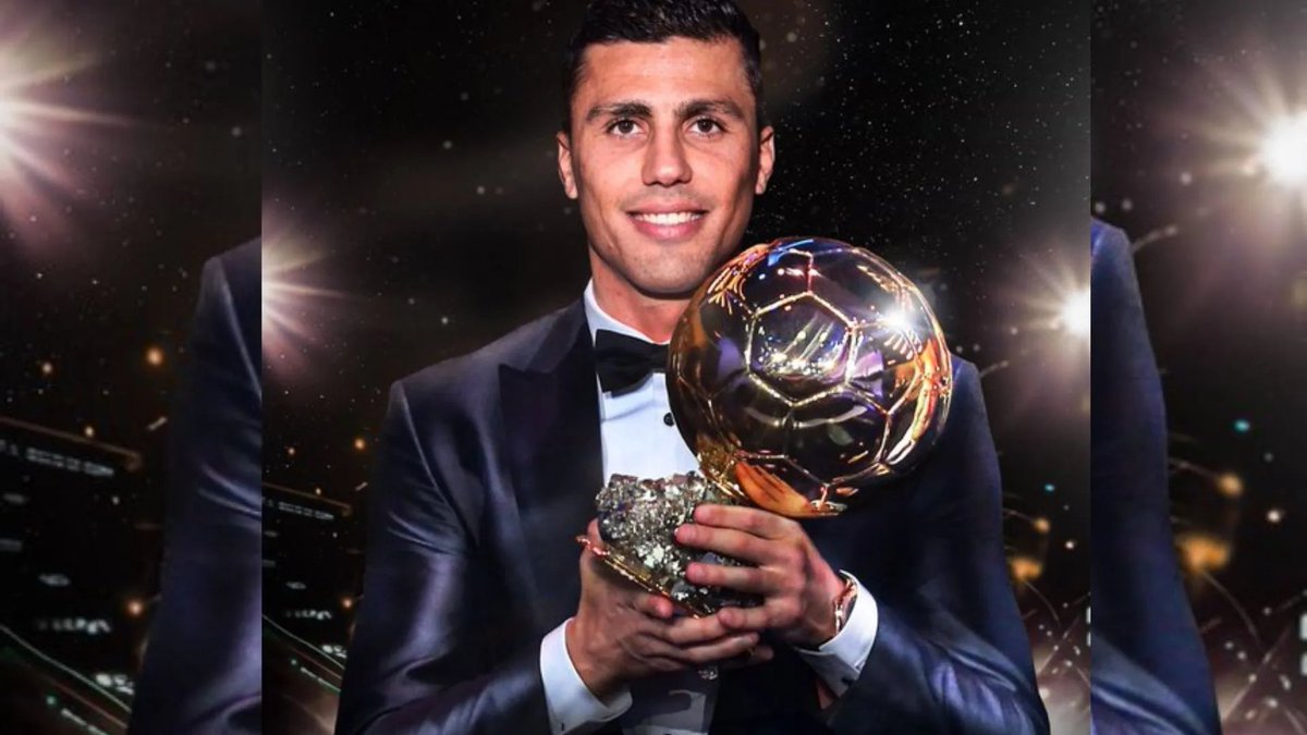 MA13Nfrfr's tweet image. This man a thief being led by @FIFAcom 
We all agree that vini is the real winner
The 2012 ballondor and and the winners till now are all white-Racism towards vini?
Managers,clubs,players,fans all wanted vini to win for his performance #ViniciusJr #fakewinner
#spreadthenews